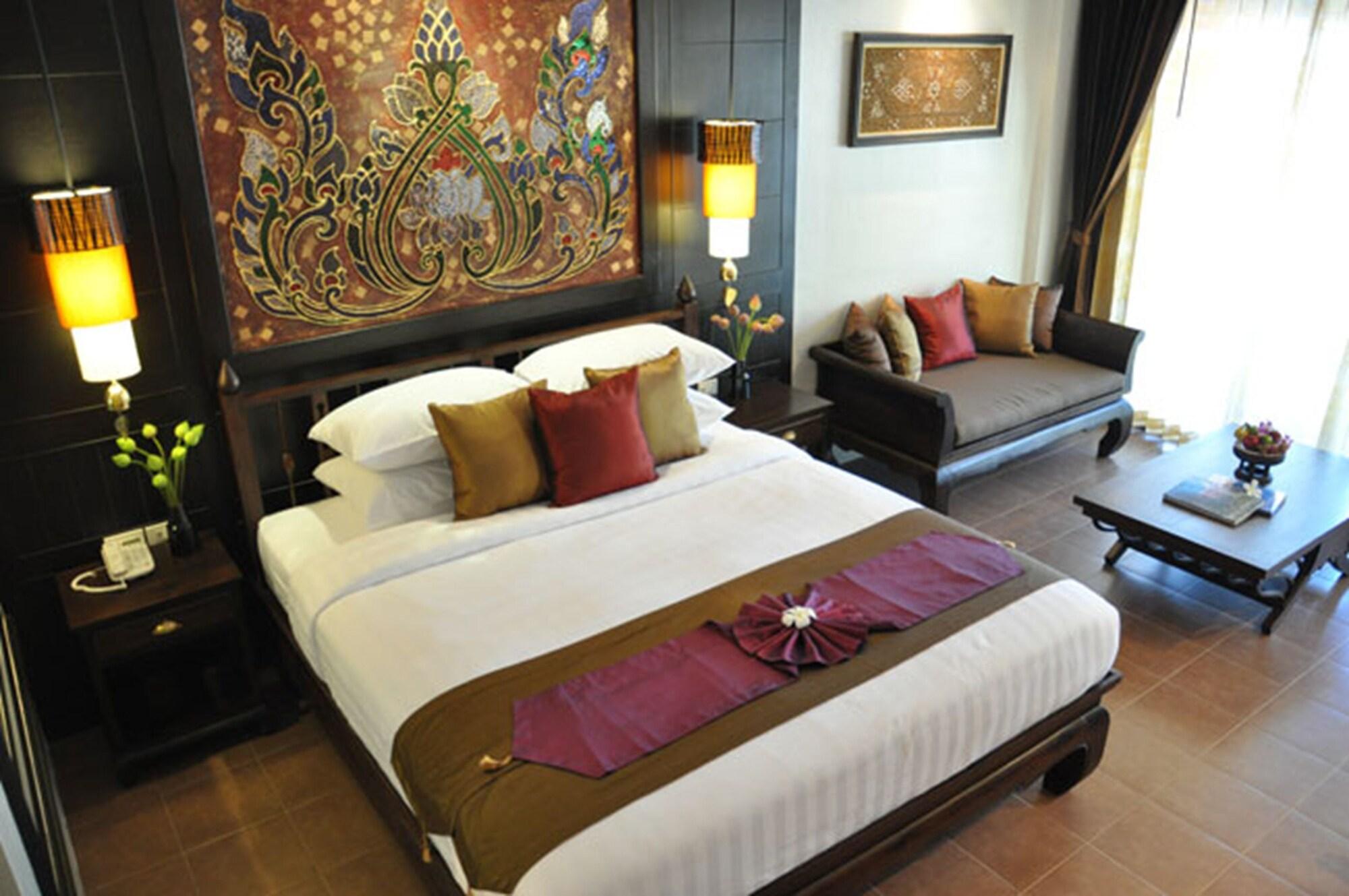 Siralanna Hotel Patong Exterior foto