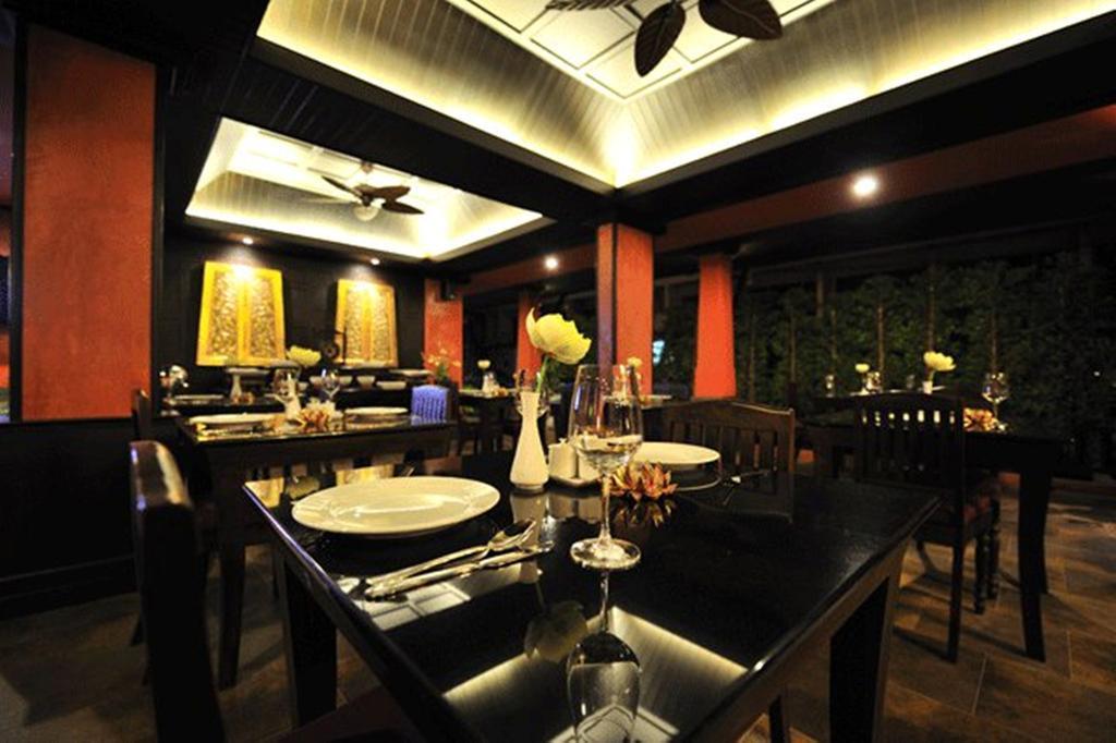 Siralanna Hotel Patong Exterior foto